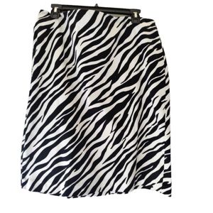 Jones Wear Studio - Zebra Print Pencil Skirt Size 14